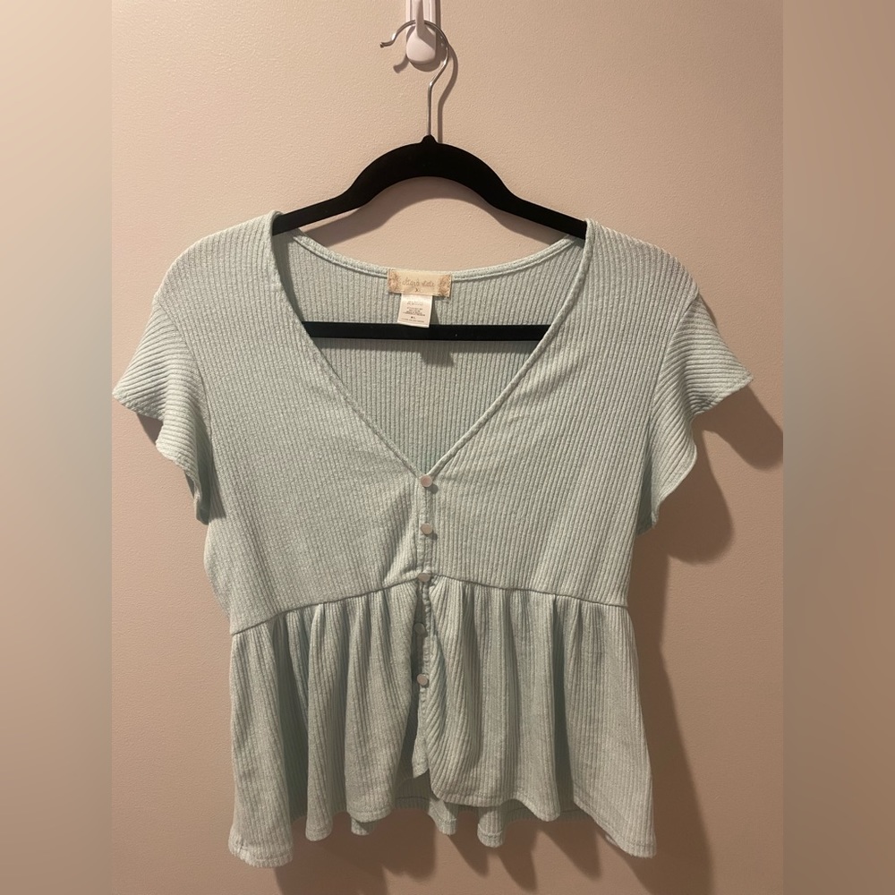 Short sleeve mint green top
